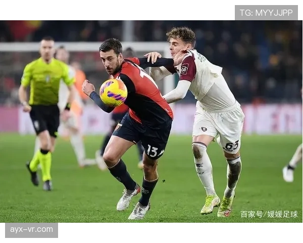 维罗纳进攻火力全开，状态回暖引关注