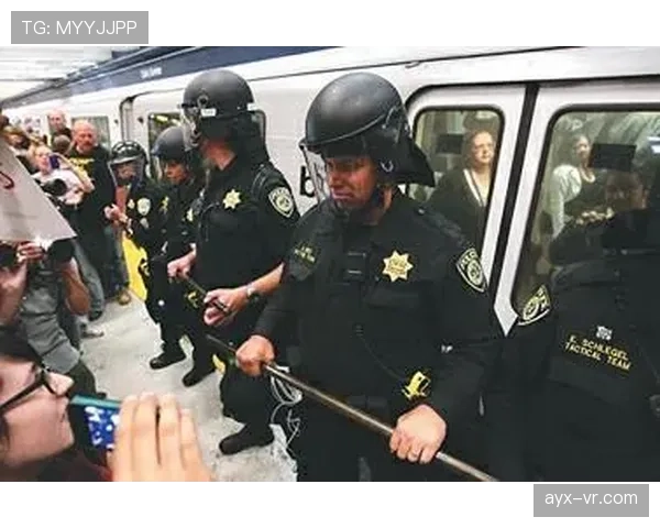 谢菲联球迷集会抗议管理不力，球队状态回暖引关注