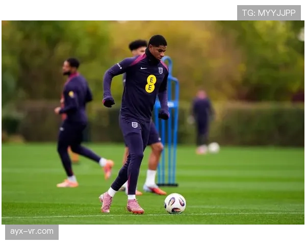 拉什福德与萨卡:英格兰边锋成长路径对比分析 拉什福德与萨卡:英格兰边锋成长路径对比分析