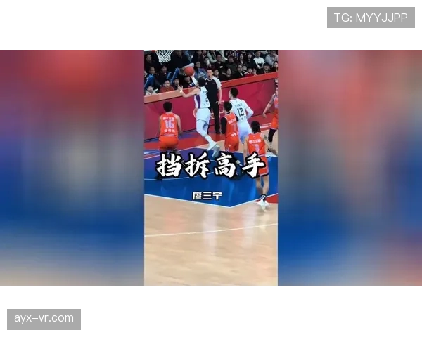 比上季更擅长挡拆 波蒂斯对位中锋拉开空间