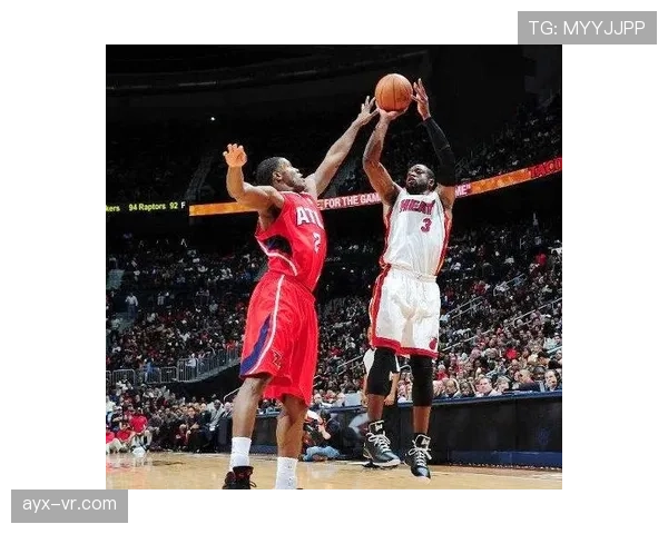 韦德单打效率提升显著 拉开与队友得分差距