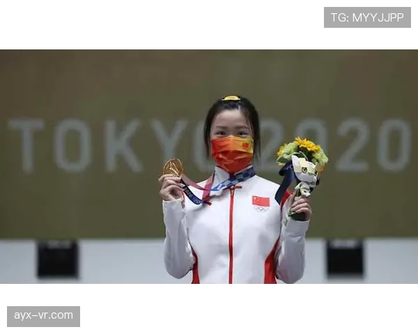 杨倩家的冰箱里塞满冠军奖牌，但最贵的其实是她随手买的那瓶矿泉水